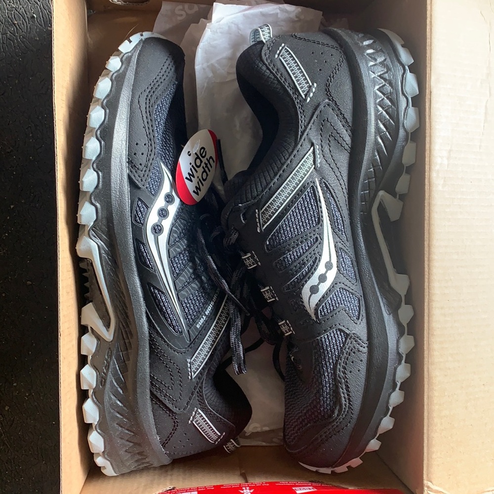 Saucony size 8.5 wide